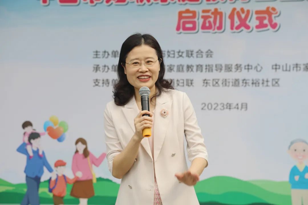 弘揚家庭教育三句半_弘揚家庭教育手抄報_弘揚家庭教育