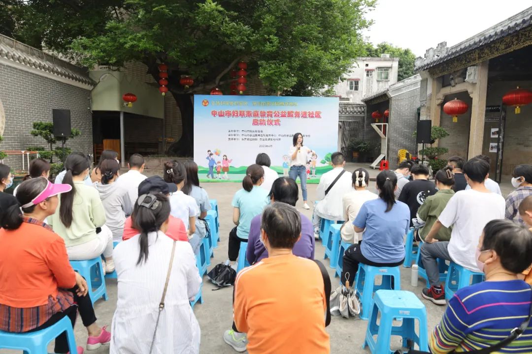 弘揚家庭教育手抄報_弘揚家庭教育三句半_弘揚家庭教育