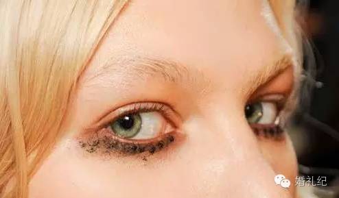 上門化妝多少錢一次_化妝上門錢一般多少_上門化妝一般多少錢