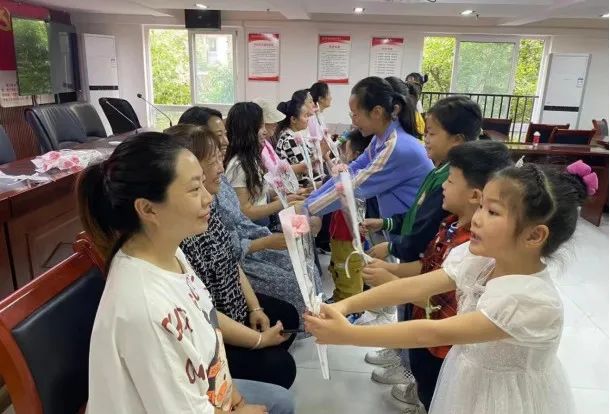 推進家庭教育指導服務體系建設_關于推進家庭教育_推進家庭教育的實施方案