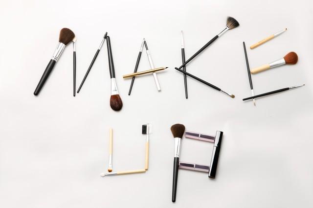 化妝用語英文_英語化妝品詞匯大全_化妝品的英文