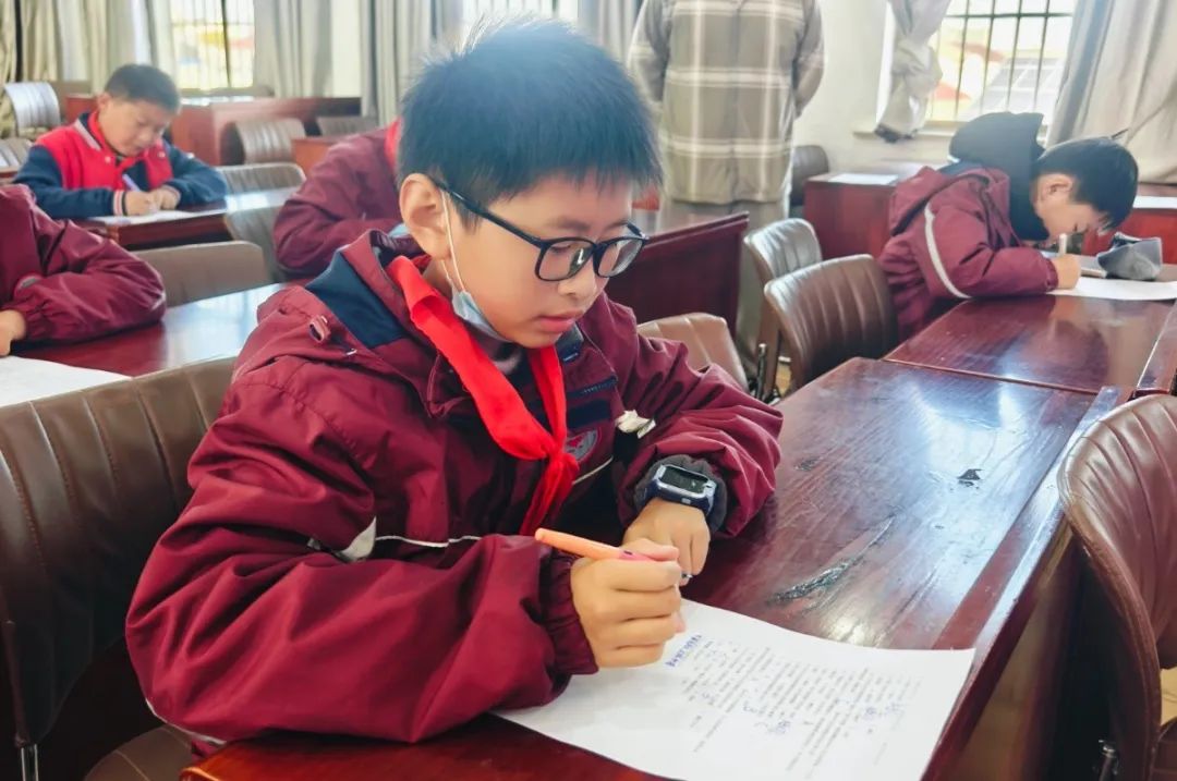 國(guó)家國(guó)防教育_家庭國(guó)防教育_國(guó)防教育家長(zhǎng)感言