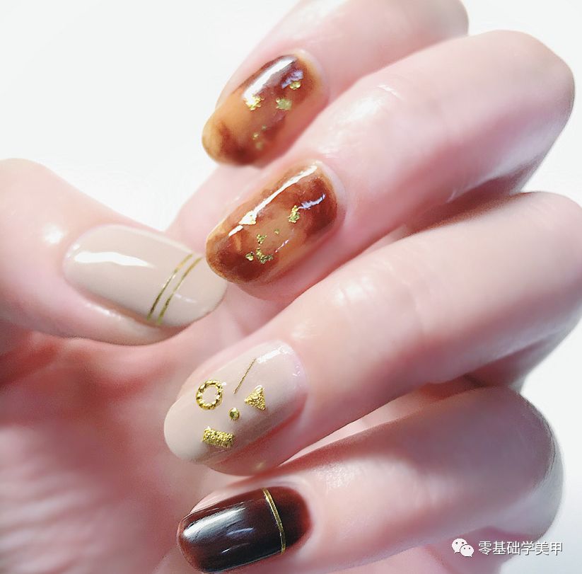 多長(zhǎng)美甲燈照時(shí)間最好_美甲照燈多長(zhǎng)時(shí)間_多長(zhǎng)美甲燈照時(shí)間最長(zhǎng)